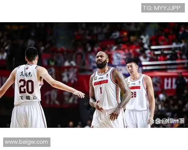 上海男篮对阵广东男篮精彩直播全程回顾与赛后分析